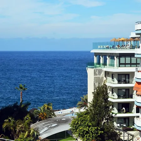 Sweet White * Puerto de la Cruz (Tenerife)